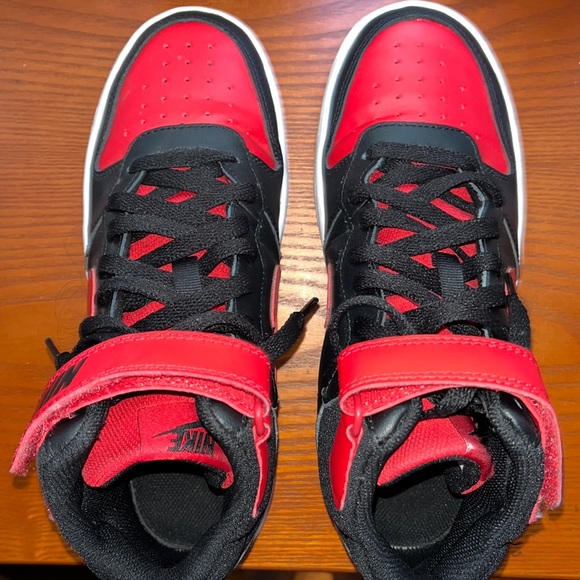 Nike Court Borough Mid 2 Youth in Red/White/Black(CD7782-003) - Picture 4 of 6